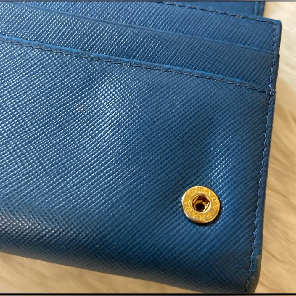 Authentic Prada Milano Wallet - Picture 5 of 11